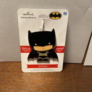 Hallmark (DC Comics) Batman Christmas Ornament - Wiggles- On The Tree [NEW!!!]